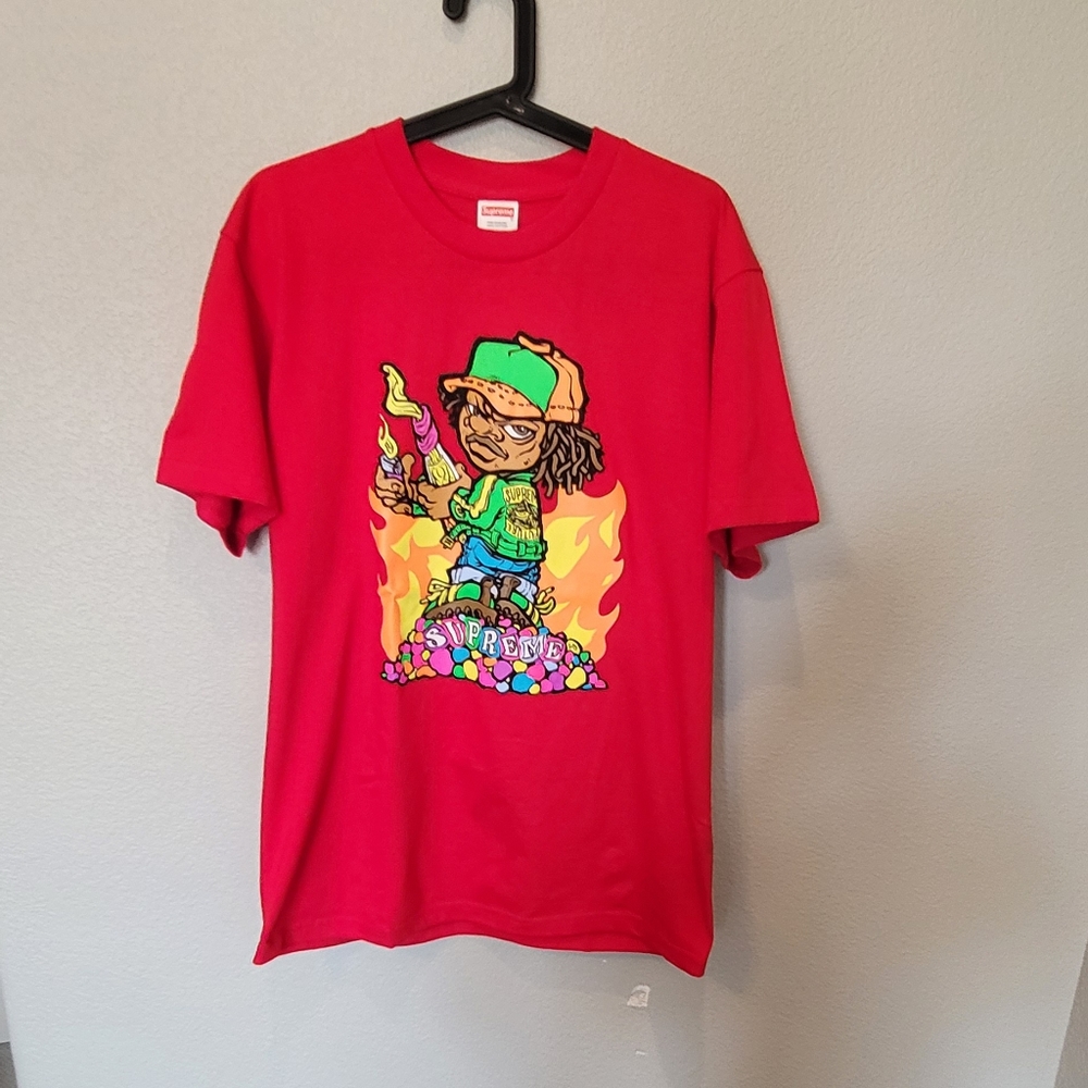 Supreme Tee